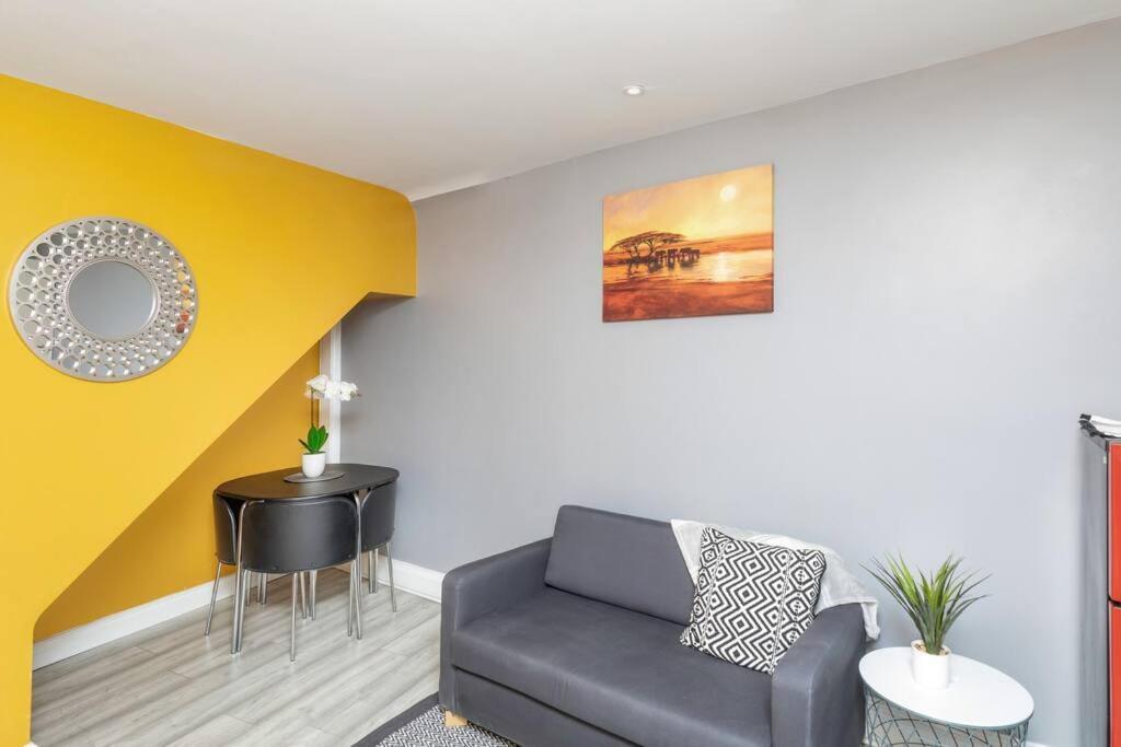 Luxury Living - Lovely 1 Bedroom Apartment Stockton-on-Tees Buitenkant foto